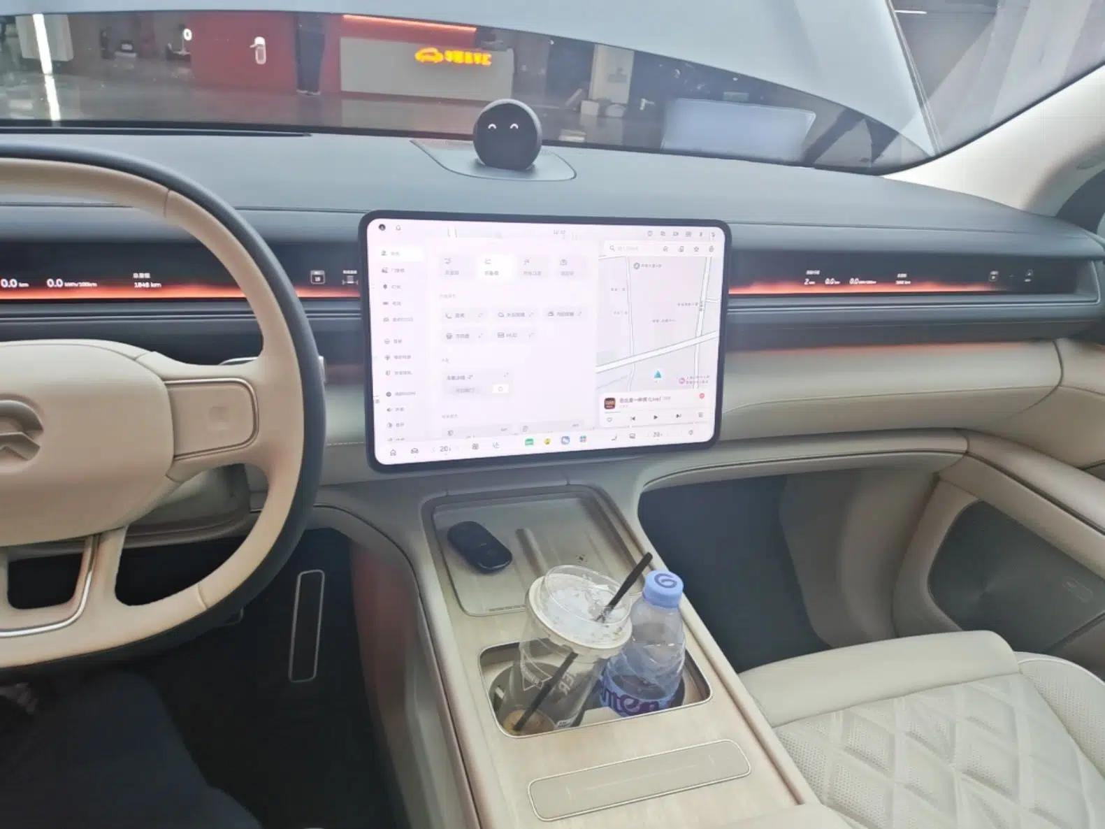 Nio ES8 2026 Model 6-seat Executive Luxury Edition — миниатюра 13