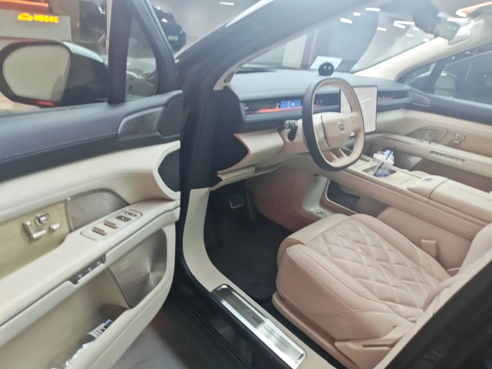Nio ES8 2026 Model 6-seat Executive Luxury Edition — миниатюра 19