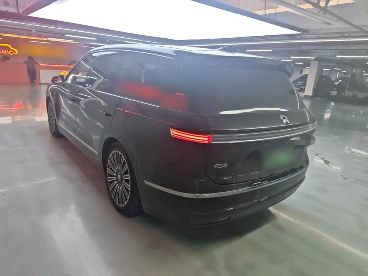 Nio ES8 2026 Model 6-seat Executive Luxury Edition — миниатюра 4