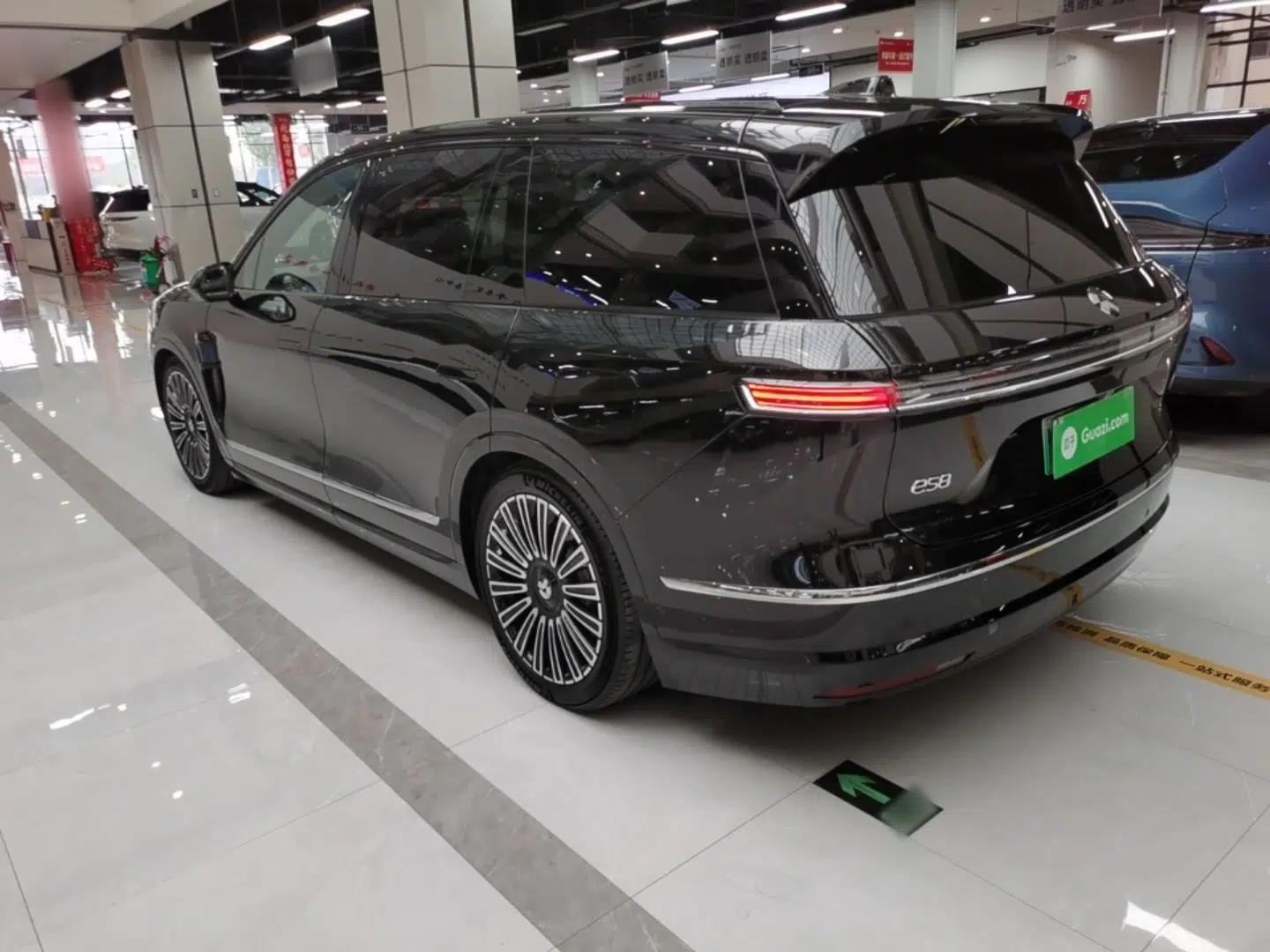 Nio ES8 2026 Model 6-seat Executive Luxury Edition — миниатюра 7