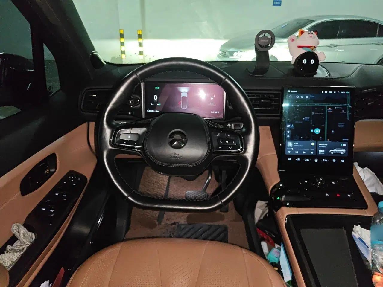 Nio ES8 2020 415 km Range 6-Seater Version — миниатюра 11