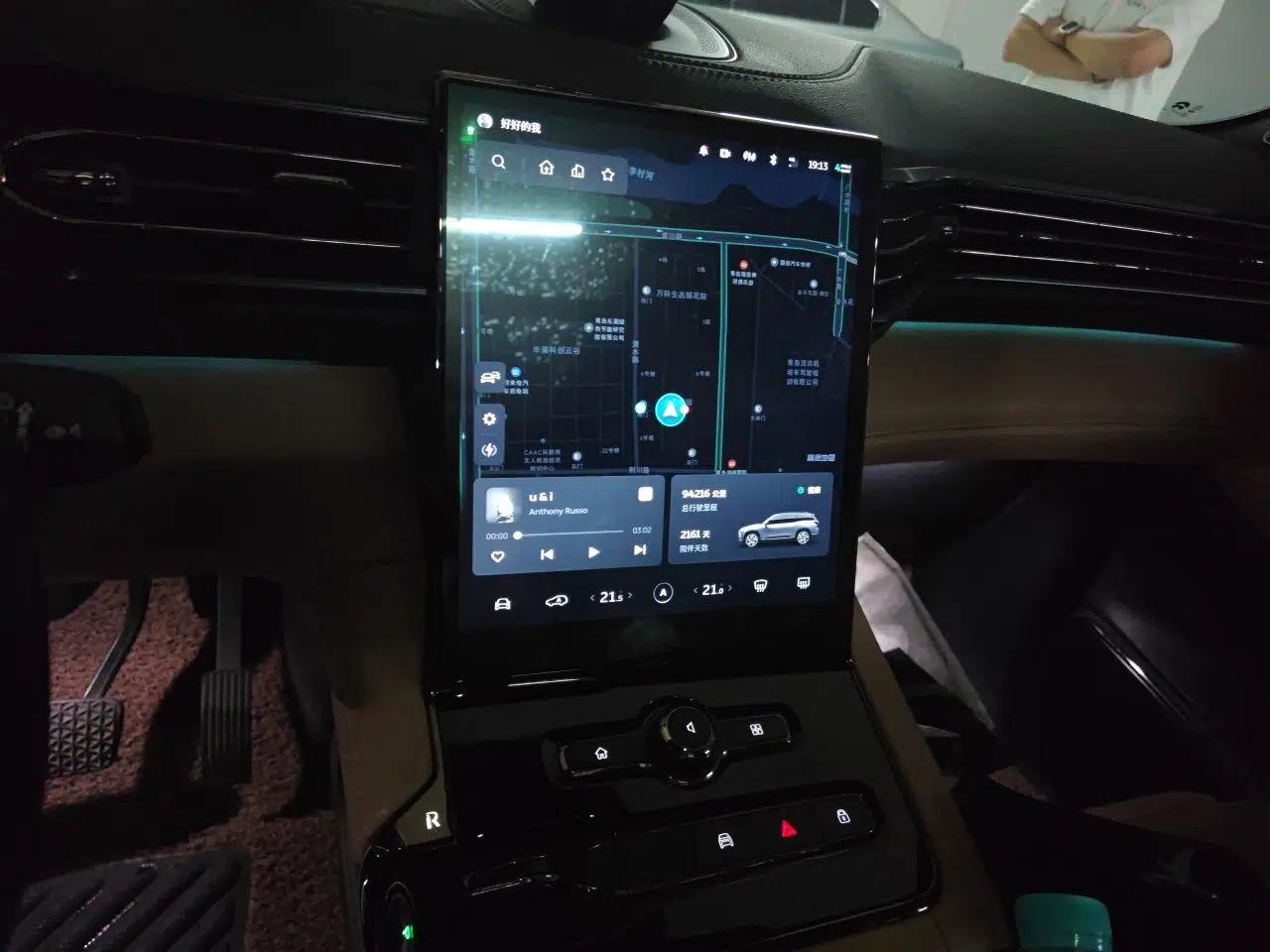 Nio ES8 2020 415 km Range 6-Seater Version — миниатюра 14