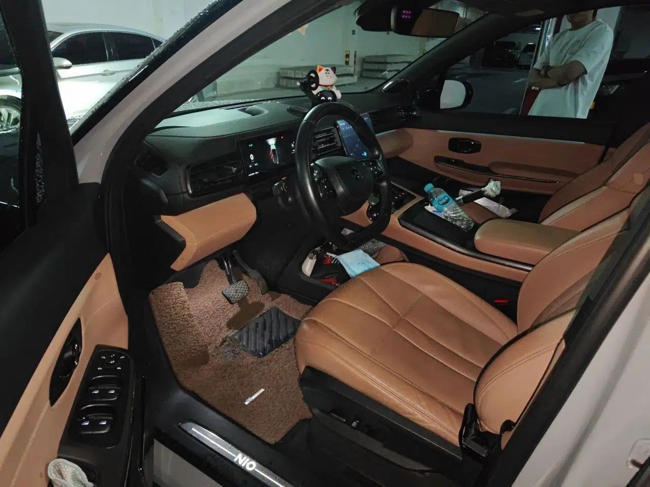 Nio ES8 2020 415 km Range 6-Seater Version — миниатюра 17