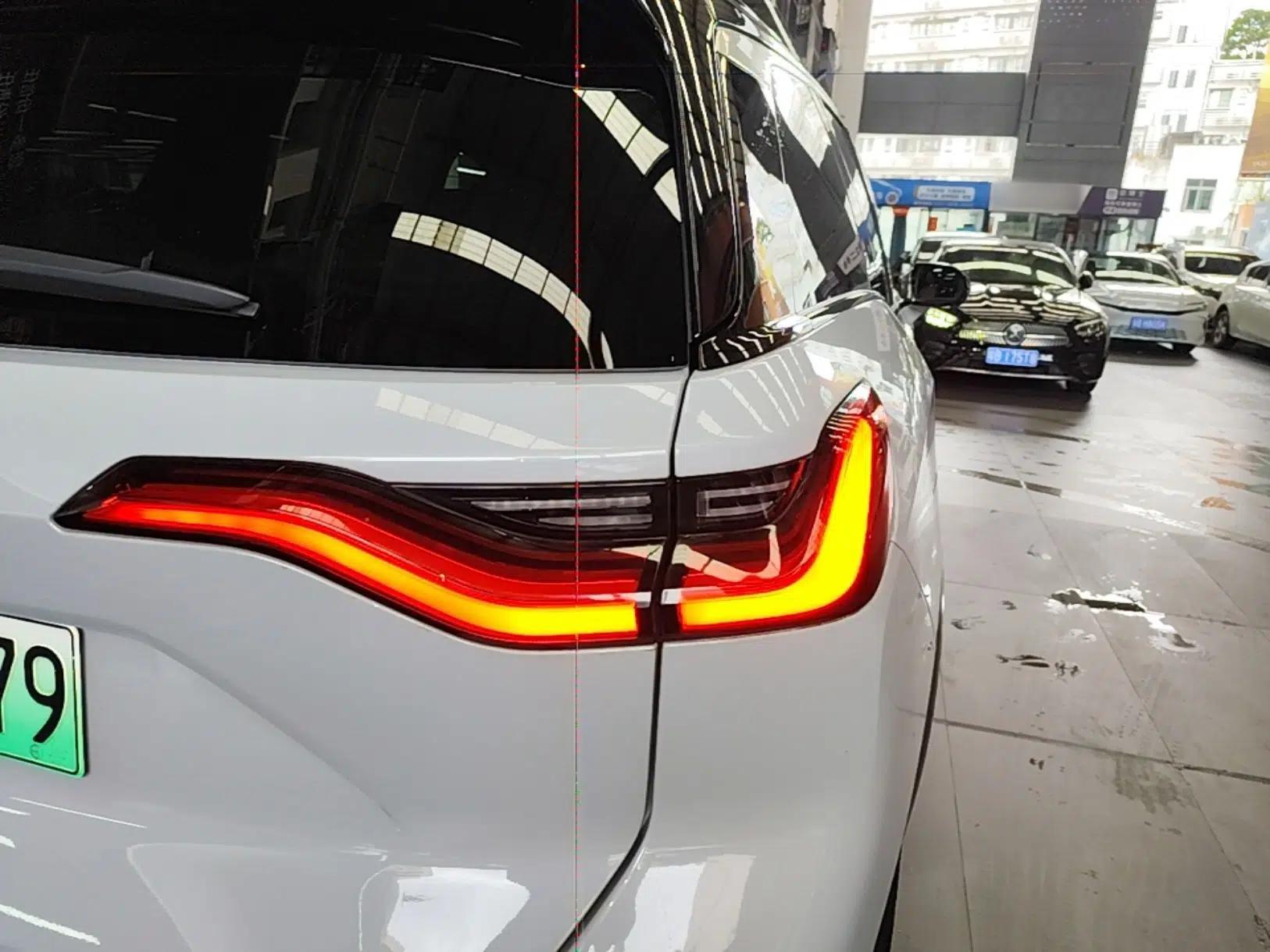 Nio ES8 2022 75 kWh 7-Seater Version — миниатюра 7