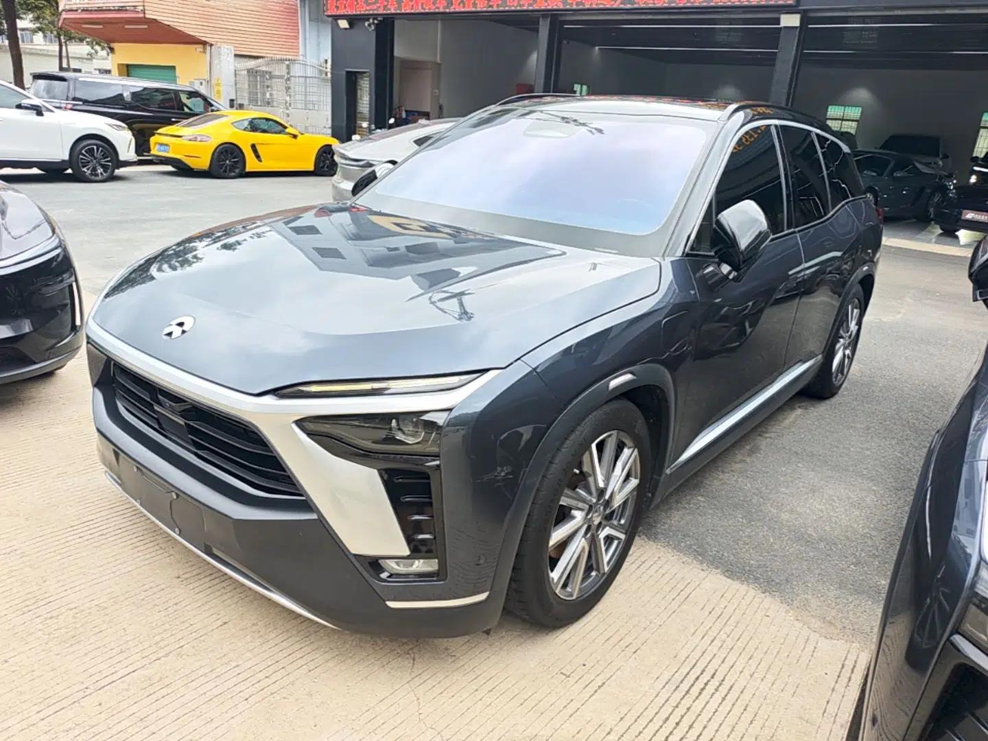 Nio ES8 2020 580 km Range Six-Seater Version — миниатюра 1