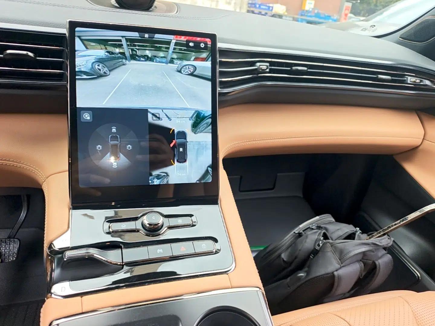 Nio ES8 2020 580 km Range Six-Seater Version — миниатюра 15