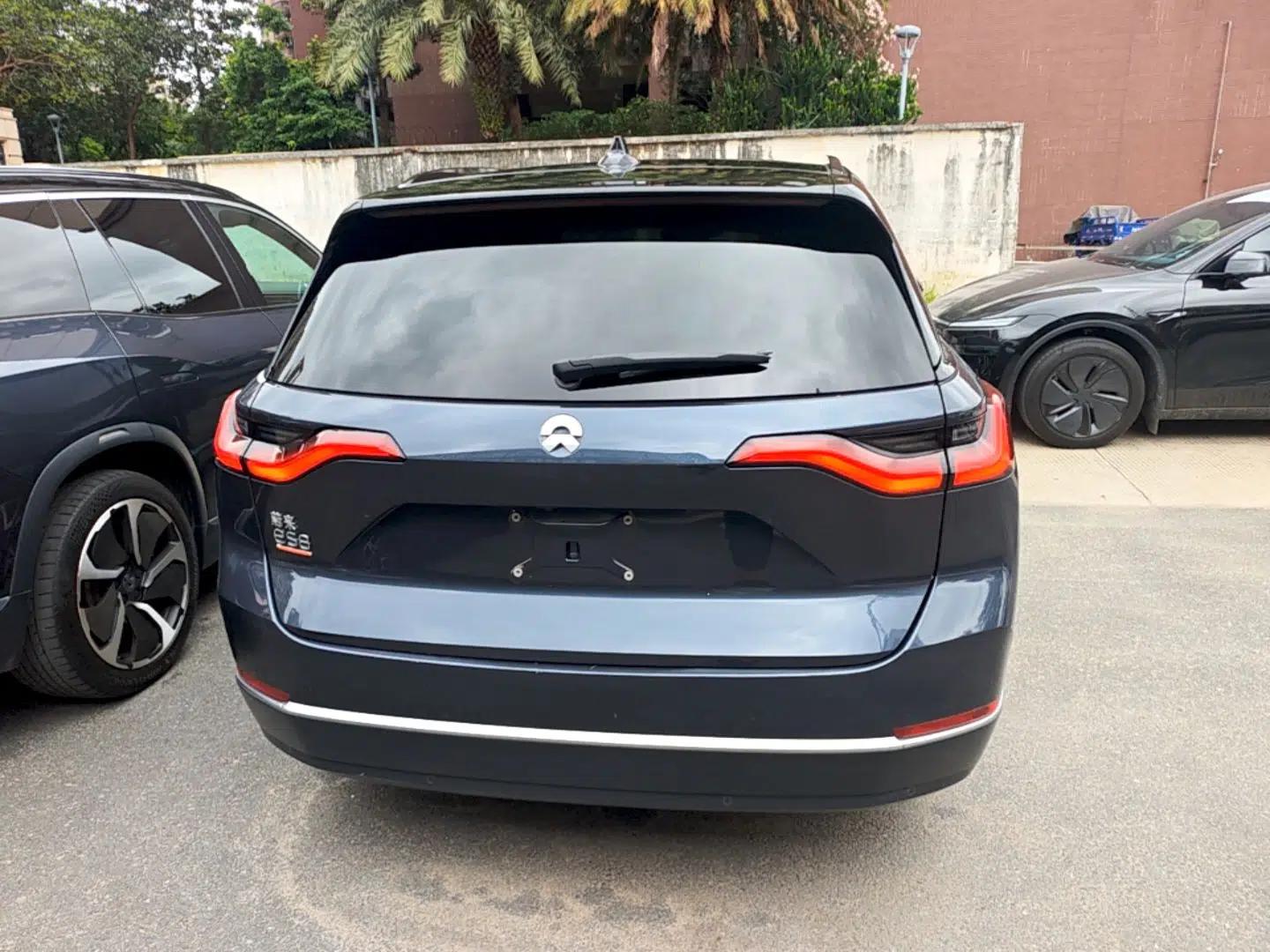 Nio ES8 2020 580 km Range Six-Seater Version — миниатюра 3