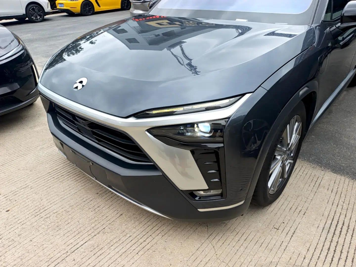 Nio ES8 2020 580 km Range Six-Seater Version — миниатюра 5
