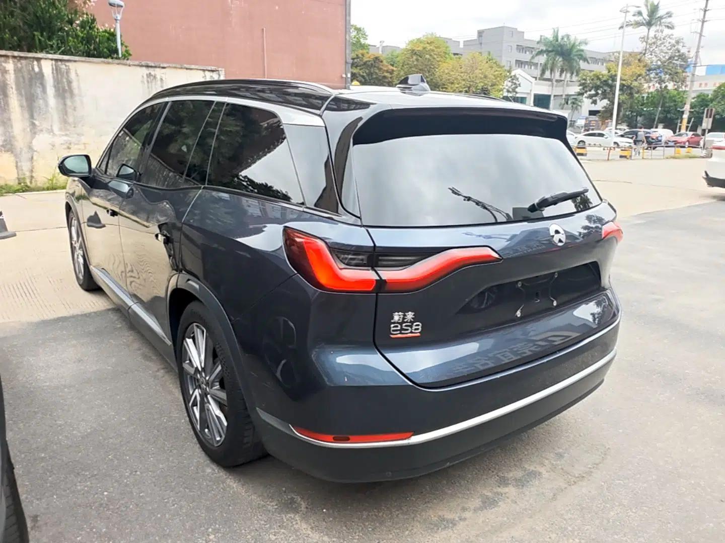 Nio ES8 2020 580 km Range Six-Seater Version — миниатюра 7