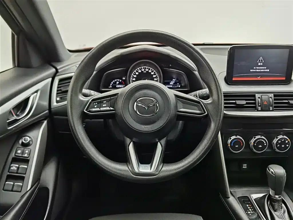 Mazda CX-4 2018 2.0L Automatic 2WD Blue Sky Vitality Edition (China VI Emission Standard) — миниатюра 11