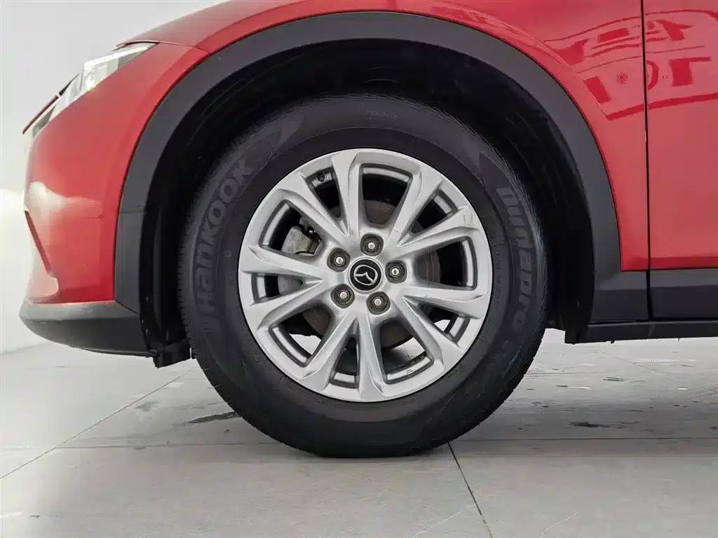 Mazda CX-4 2018 2.0L Automatic 2WD Blue Sky Vitality Edition (China VI Emission Standard) — миниатюра 17