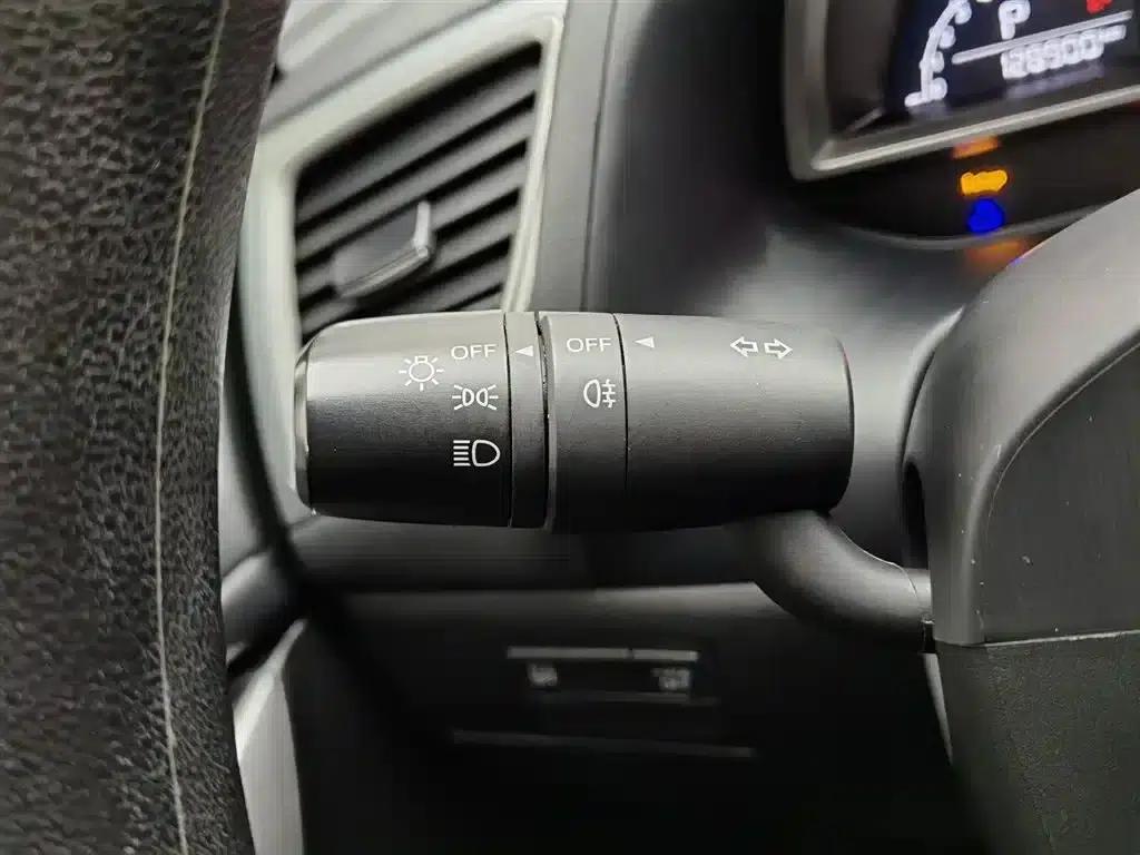 Mazda CX-4 2018 2.0L Automatic 2WD Blue Sky Vitality Edition (China VI Emission Standard) — миниатюра 21