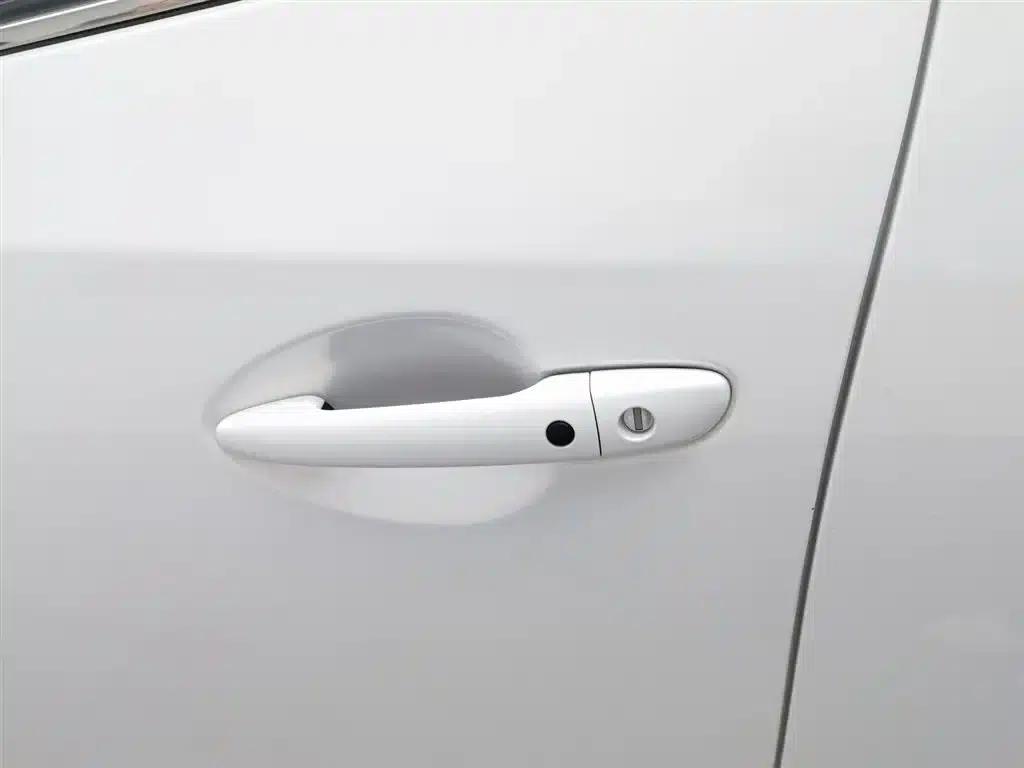 Mazda CX-4 2020 2.5L Automatic 2WD Blue Sky Driving Fun Edition — миниатюра 18
