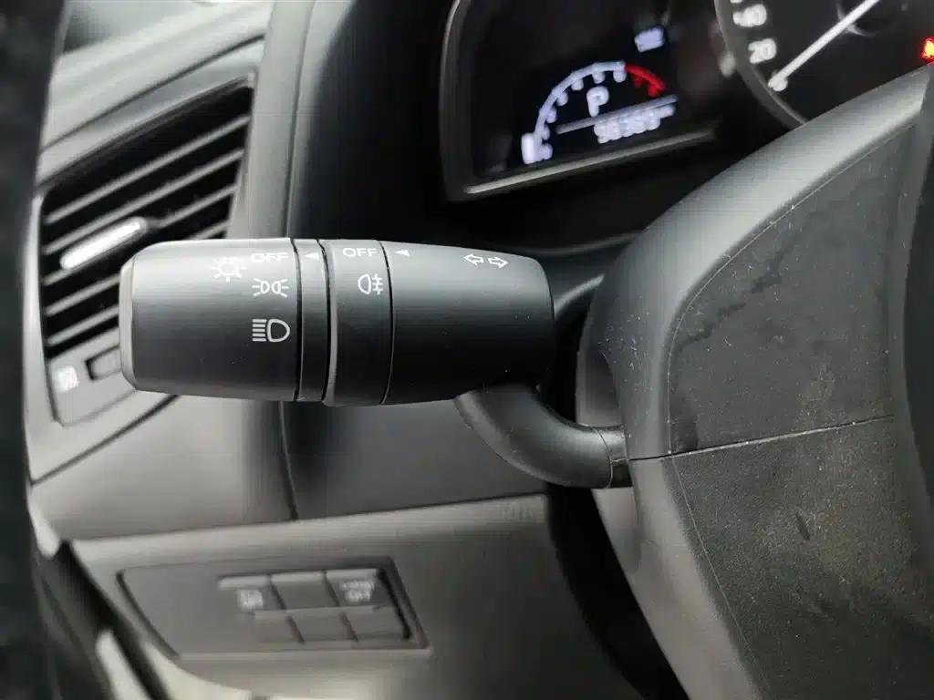 Mazda CX-4 2020 2.5L Automatic 2WD Blue Sky Driving Fun Edition — миниатюра 21