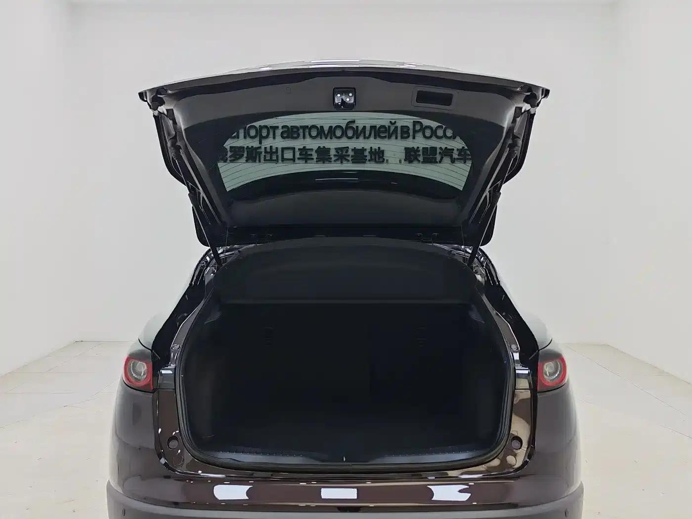 Mazda CX-4 2021 2.0L Automatic 2WD Blue Sky Vitality Edition — миниатюра 16