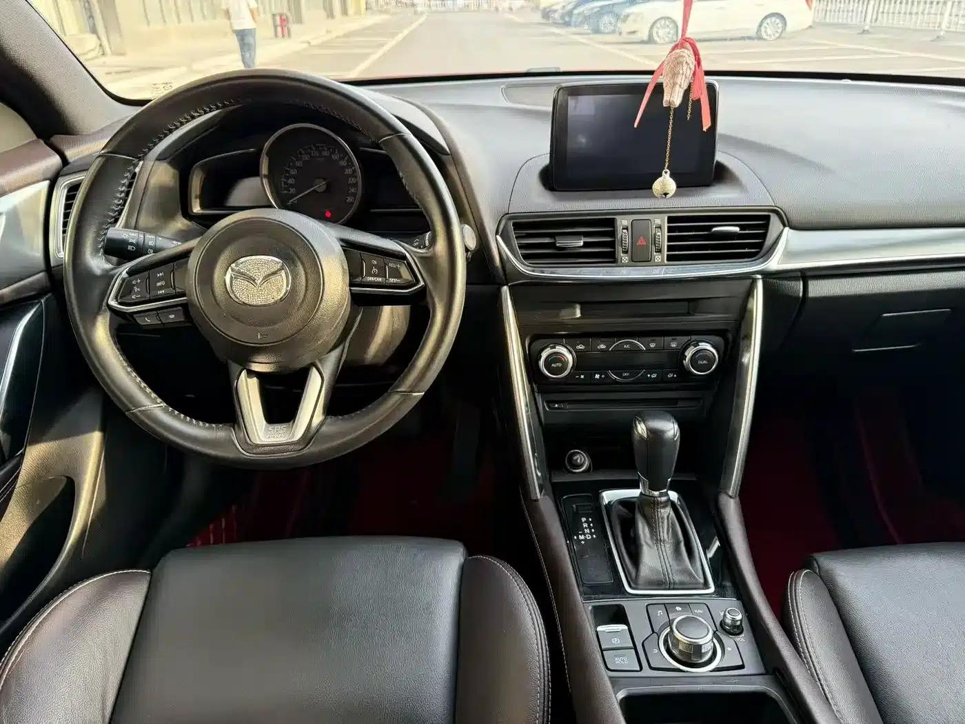 Mazda CX-4 2018 2.0L Automatic 2WD Blue Sky Premium Upgrade Edition (National V Emission Standard) — миниатюра 7
