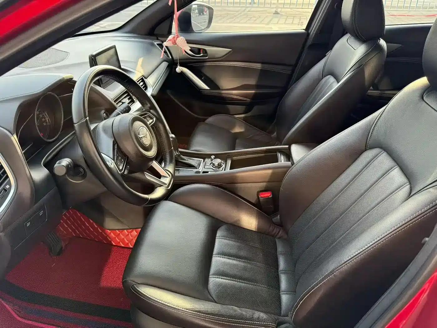 Mazda CX-4 2018 2.0L Automatic 2WD Blue Sky Premium Upgrade Edition (National V Emission Standard) — миниатюра 8