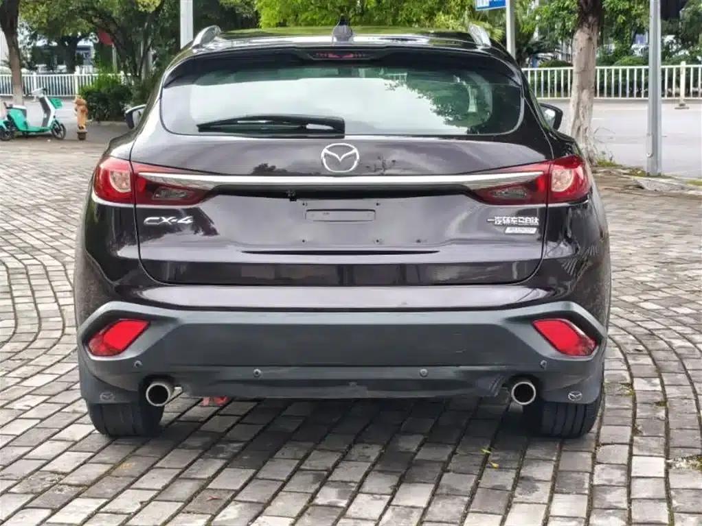 Mazda CX-4 2016 2.0L Automatic 2WD Blue Sky Vitality Edition — миниатюра 8