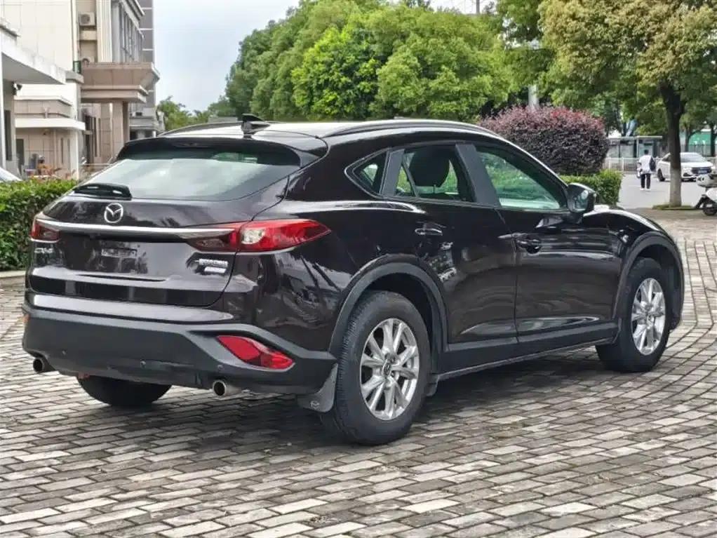 Mazda CX-4 2016 2.0L Automatic 2WD Blue Sky Vitality Edition — миниатюра 9