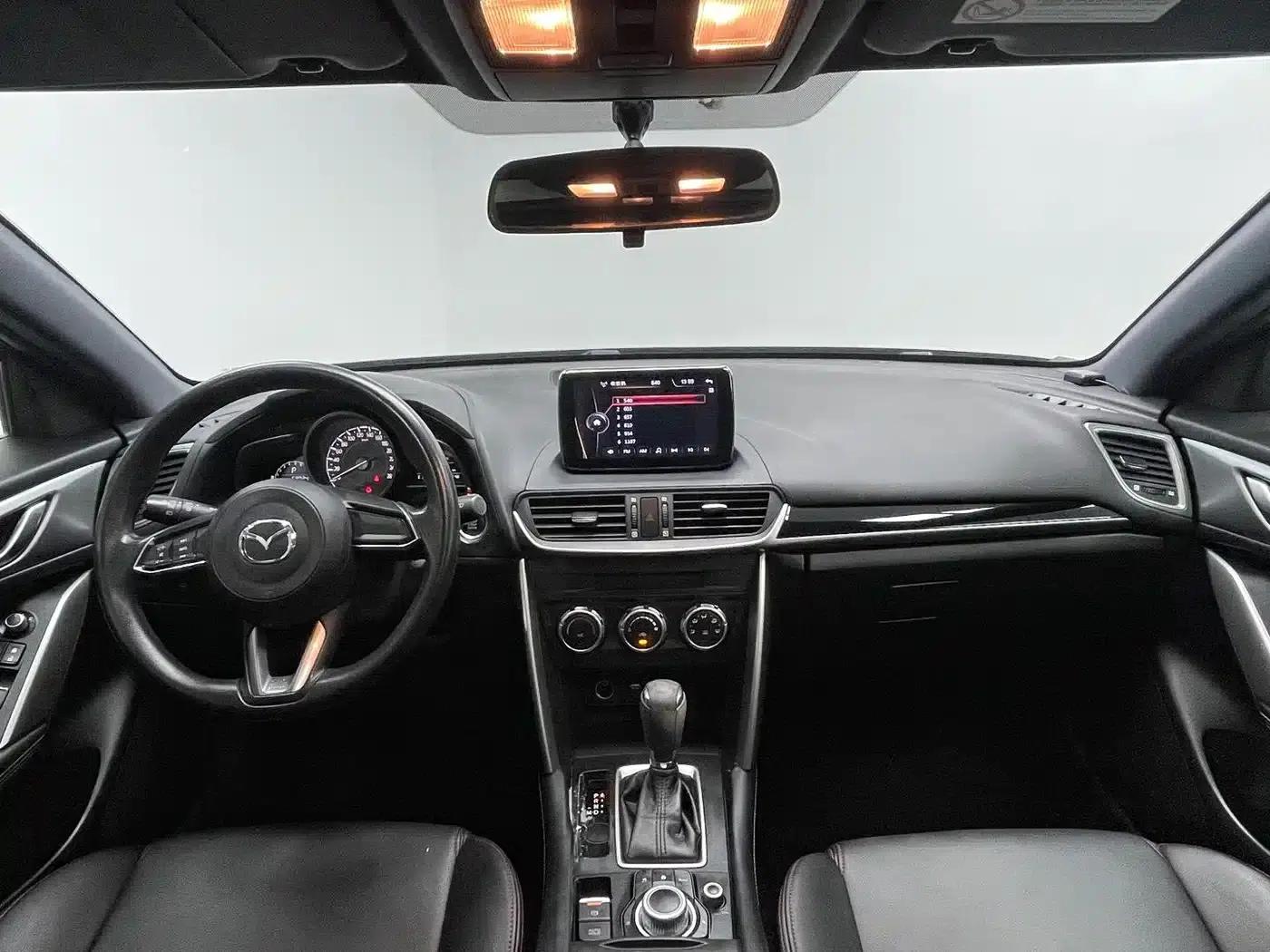 Mazda CX-4 2018 2.0L Automatic 2WD Blue Sky Vitality Edition (National V Emission Standard) — миниатюра 12