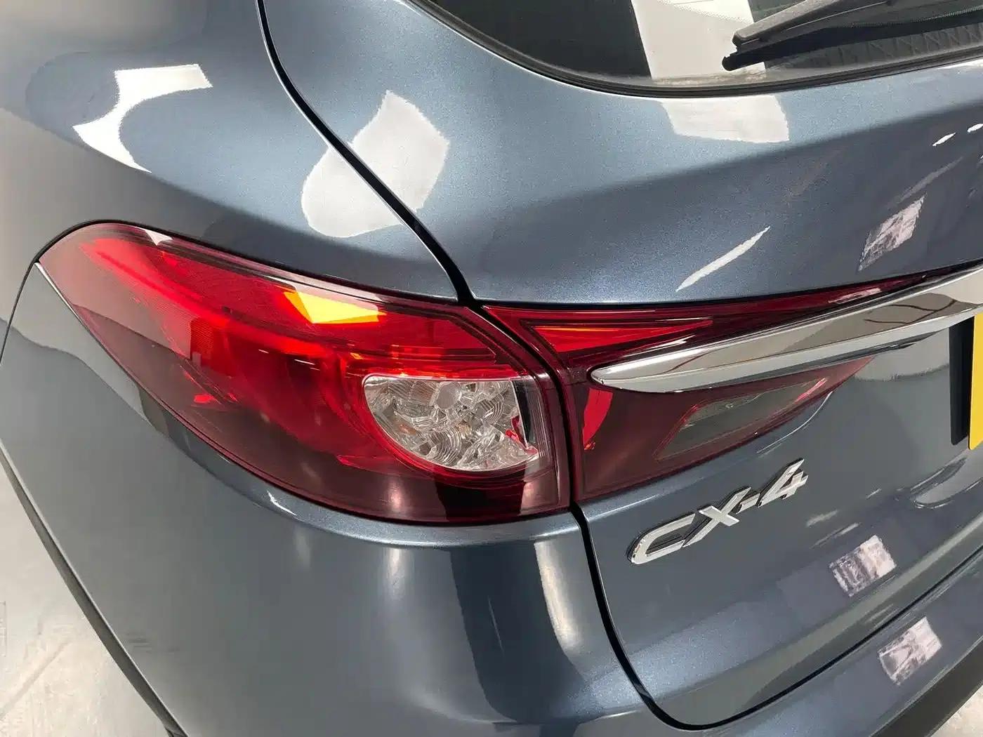 Mazda CX-4 2018 2.0L Automatic 2WD Blue Sky Vitality Edition (National V Emission Standard) — миниатюра 16