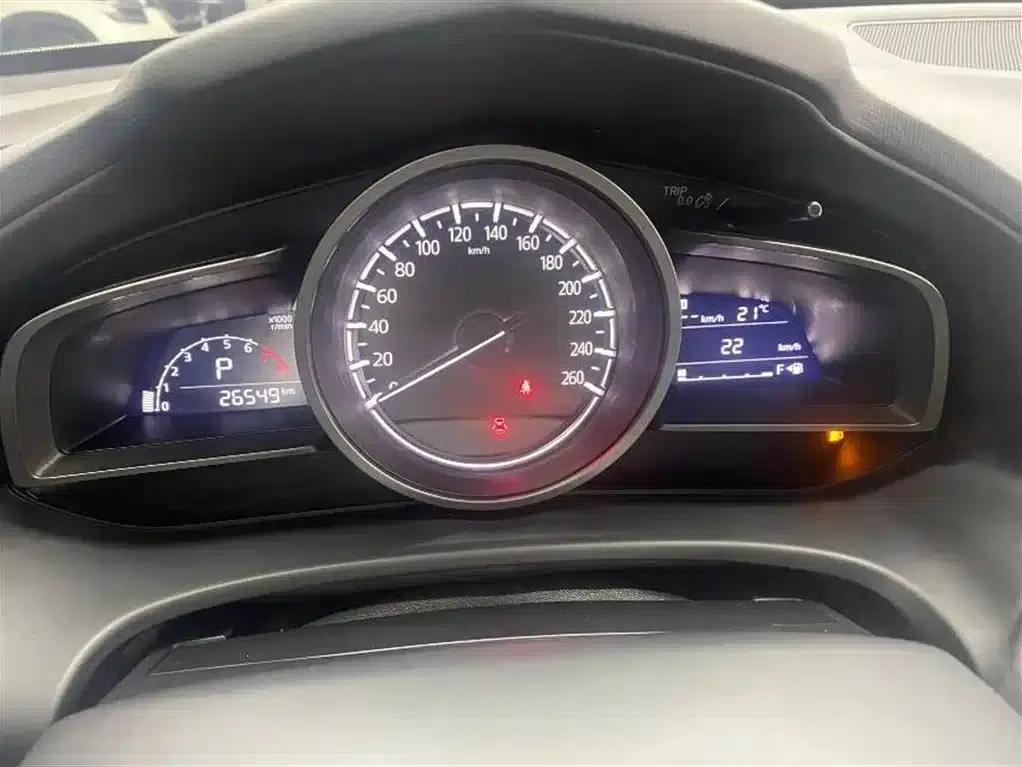 Mazda CX-4 2021 2.0L Automatic 2WD Blue Sky Vitality Edition — миниатюра 14