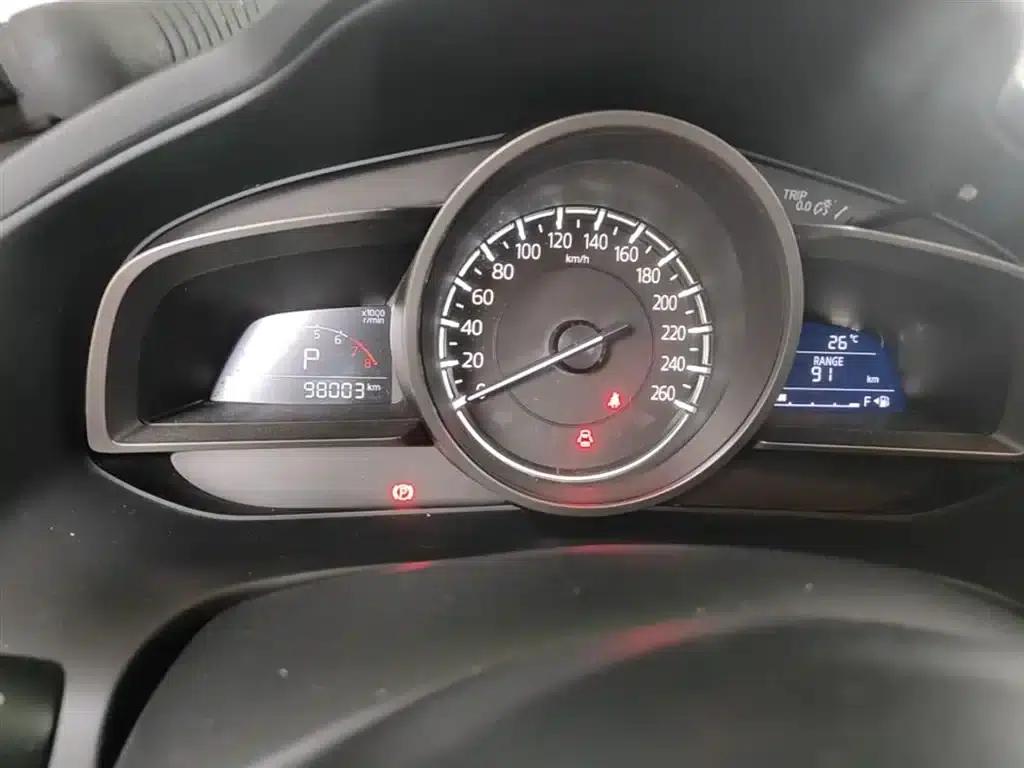 Mazda CX-4 2018 2.0L Automatic 2WD Blue Sky Premium Upgrade Edition (China VI Emission Standard) — миниатюра 12
