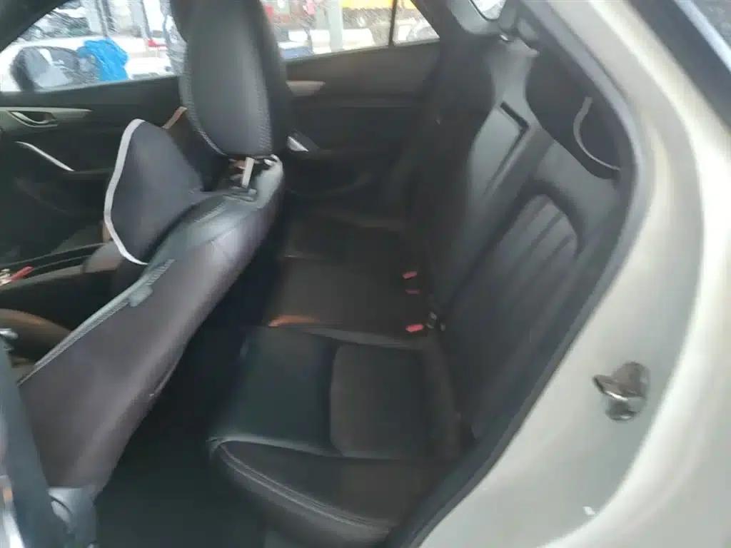 Mazda CX-4 2018 2.0L Automatic 2WD Blue Sky Premium Upgrade Edition (China VI Emission Standard) — миниатюра 17