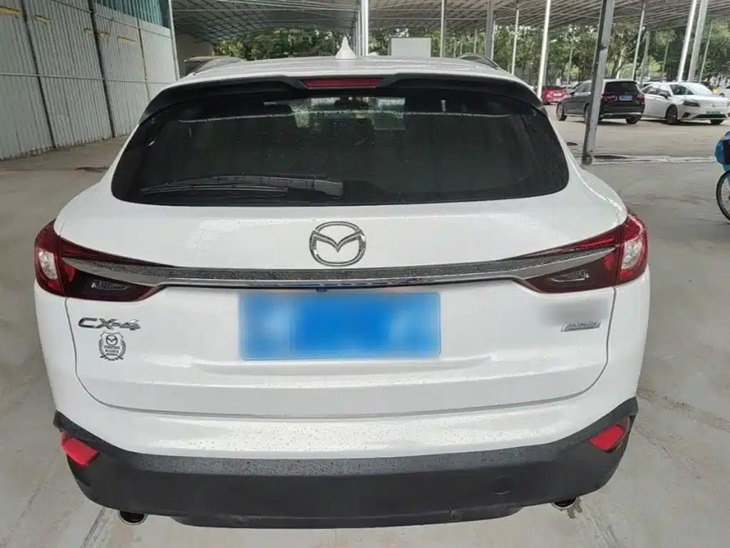 Mazda CX-4 2018 2.0L Automatic 2WD Blue Sky Premium Upgrade Edition (China VI Emission Standard) — миниатюра 6