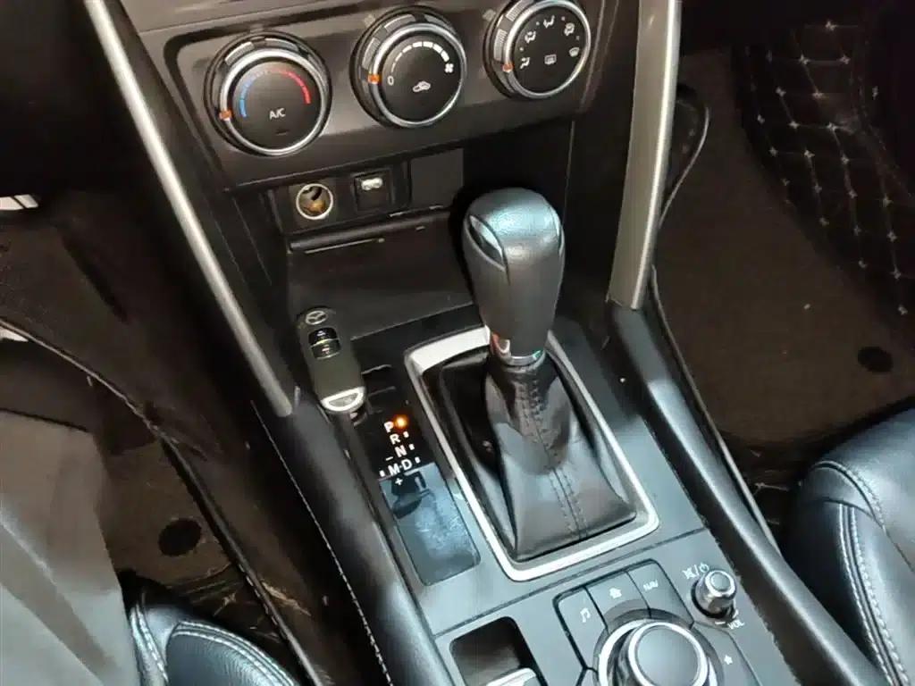 Mazda CX-4 2018 2.0L Automatic 2WD Blue Sky Vitality Edition (China VI Emission Standard) — миниатюра 14