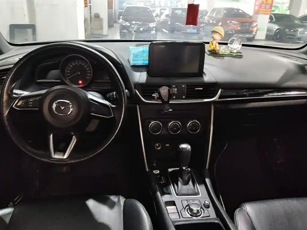 Mazda CX-4 2018 2.0L Automatic 2WD Blue Sky Vitality Edition (China VI Emission Standard) — миниатюра 10