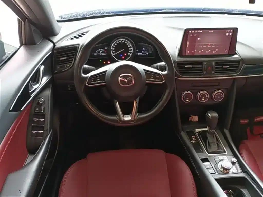 Mazda CX-4 2021 2.0L Automatic 2WD Blue Sky Vitality Edition — миниатюра 11