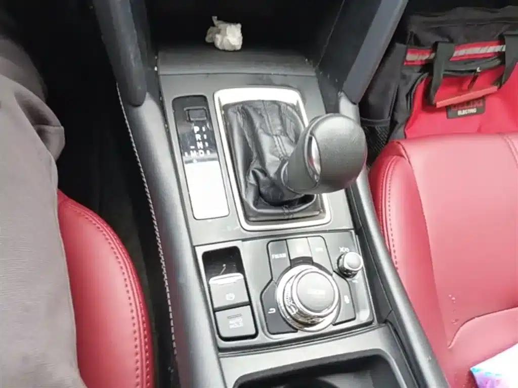 Mazda CX-4 2021 2.0L Automatic 2WD Blue Sky Vitality Edition — миниатюра 14