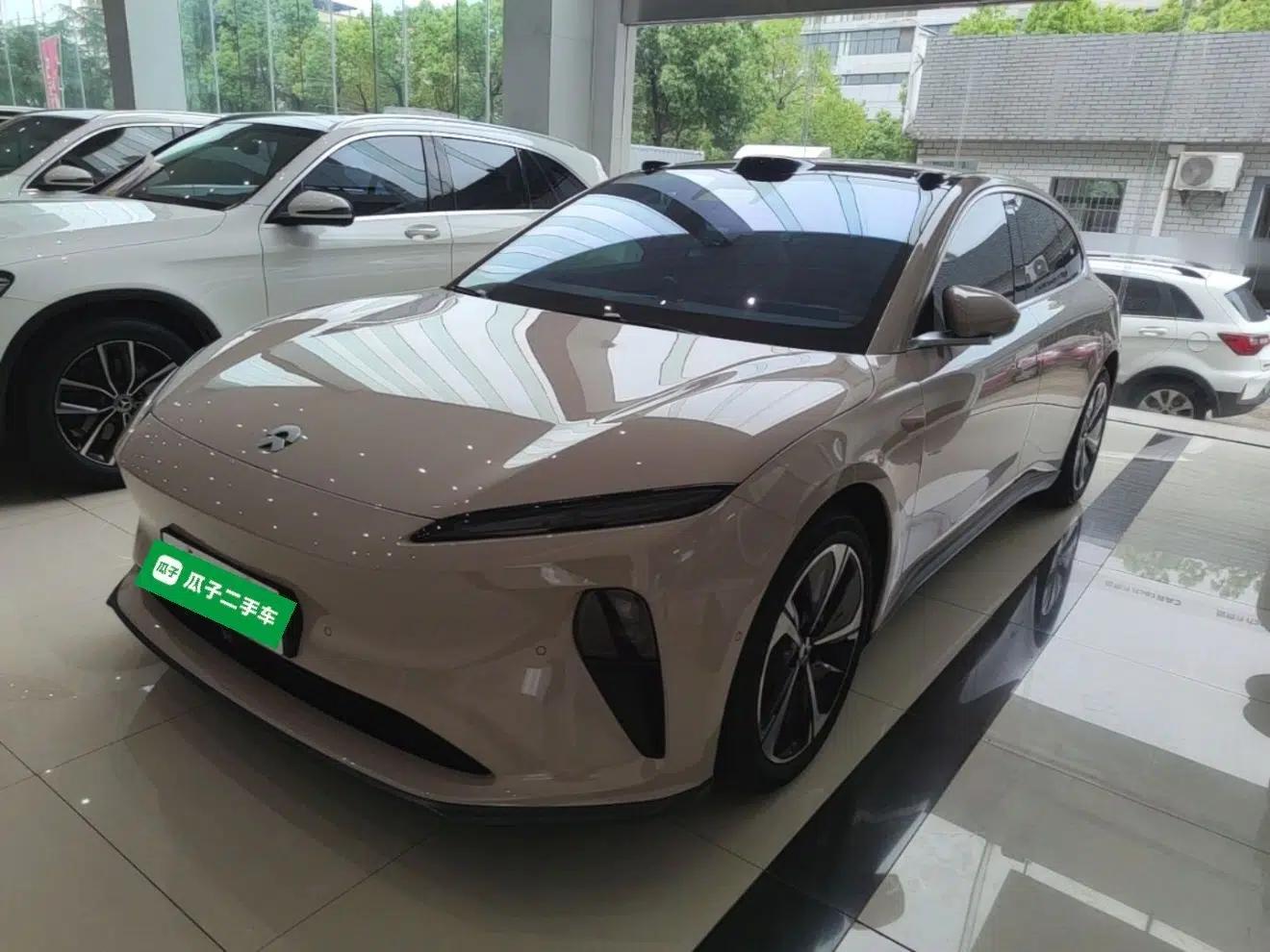 Nio ET5T 2024 75kWh Touring — миниатюра 1
