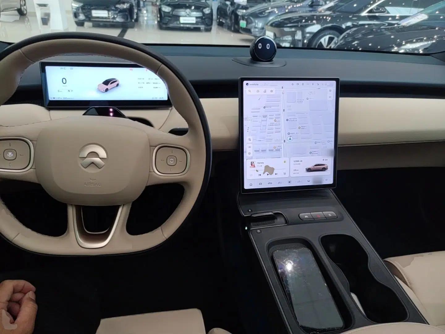 Nio ET5T 2024 75kWh Touring — миниатюра 13