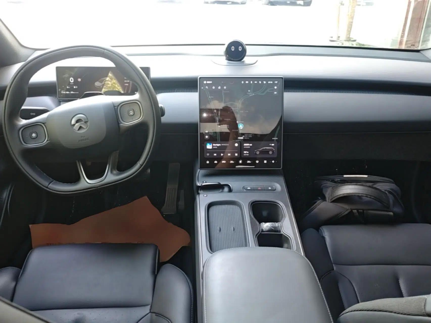 Nio ET5T 2024 75kWh Touring — миниатюра 13