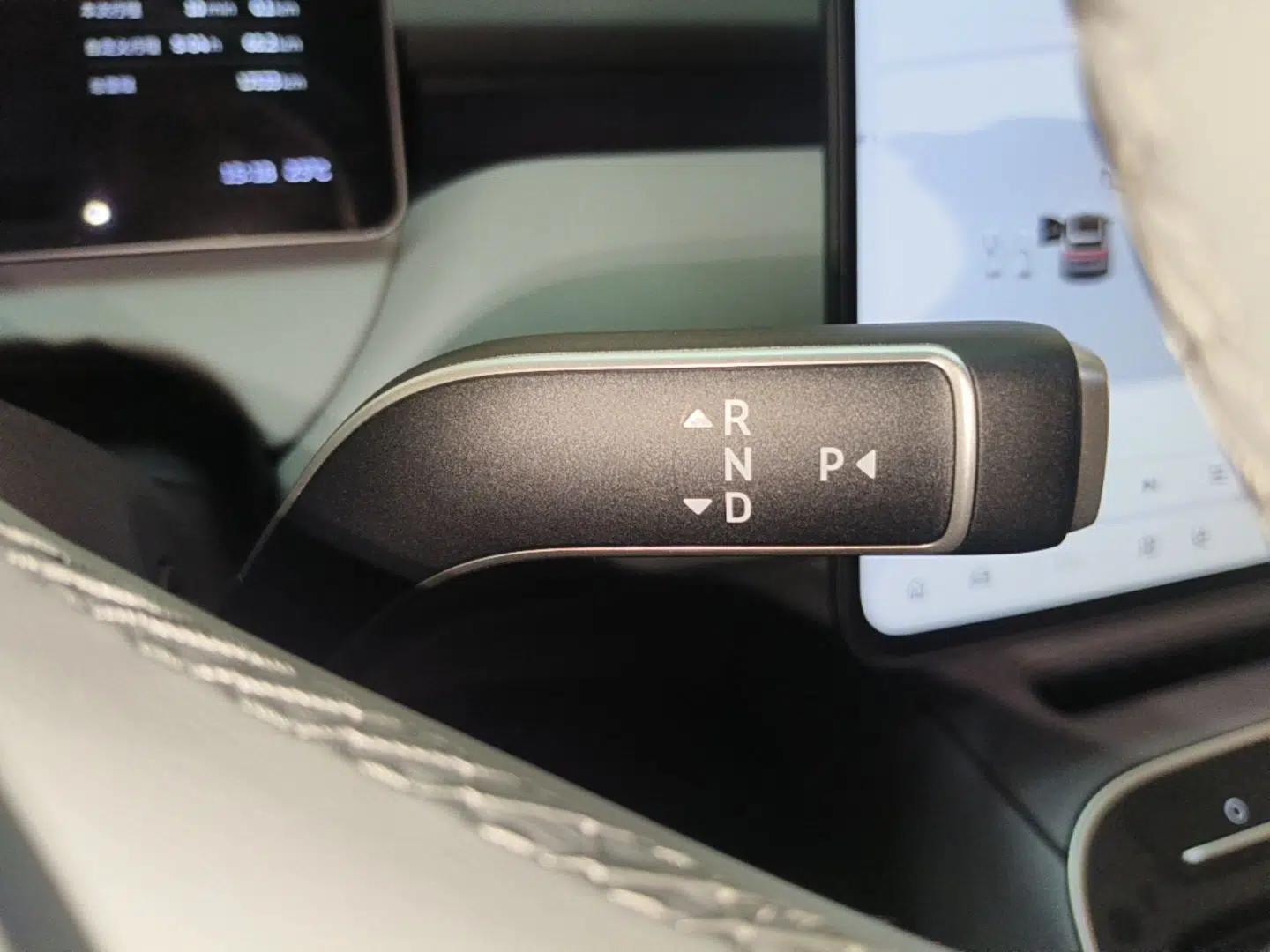 Nio ET5T 2025 75 kWh Touring — миниатюра 13