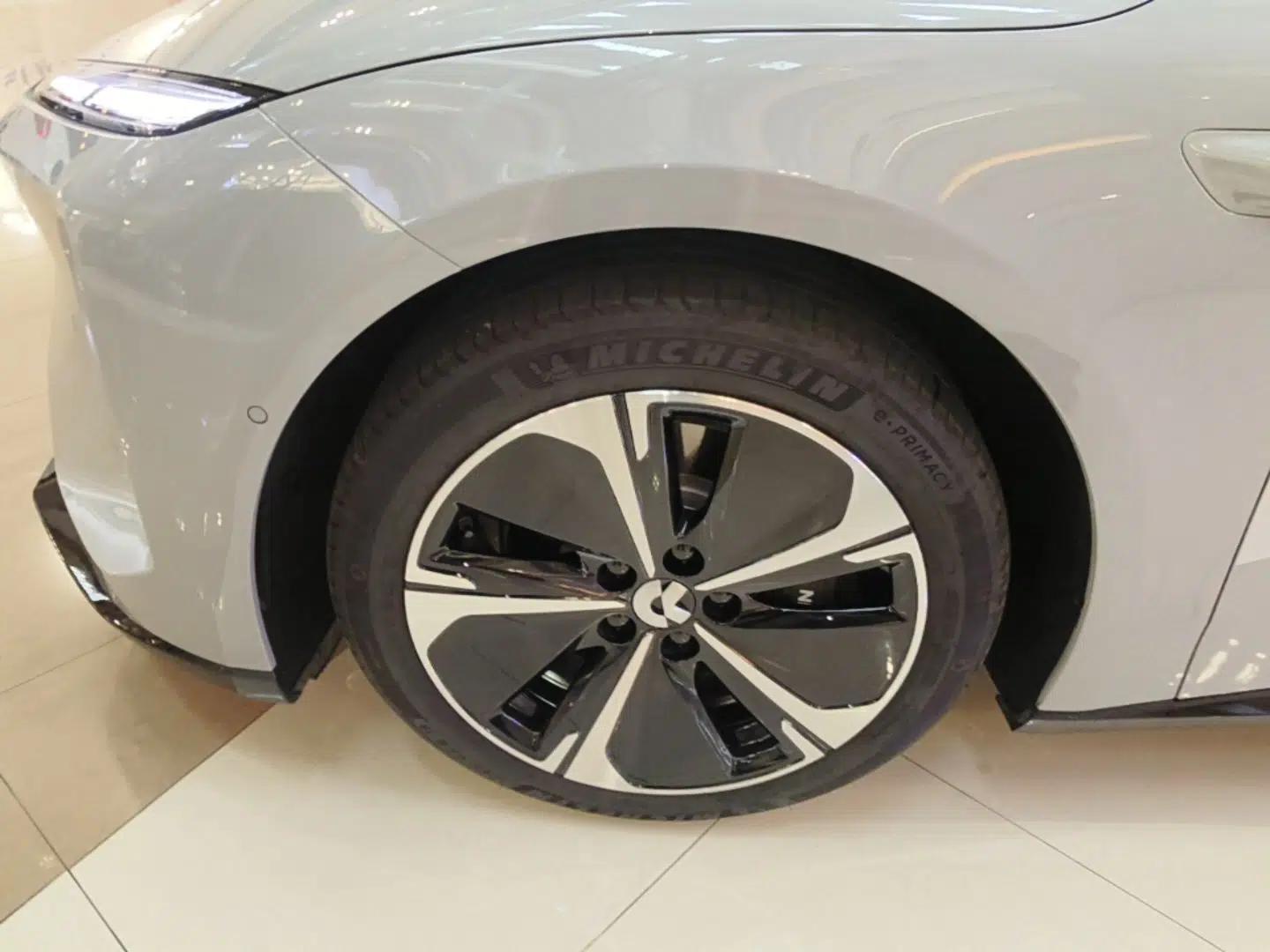Nio ET5T 2025 75 kWh Touring — миниатюра 3