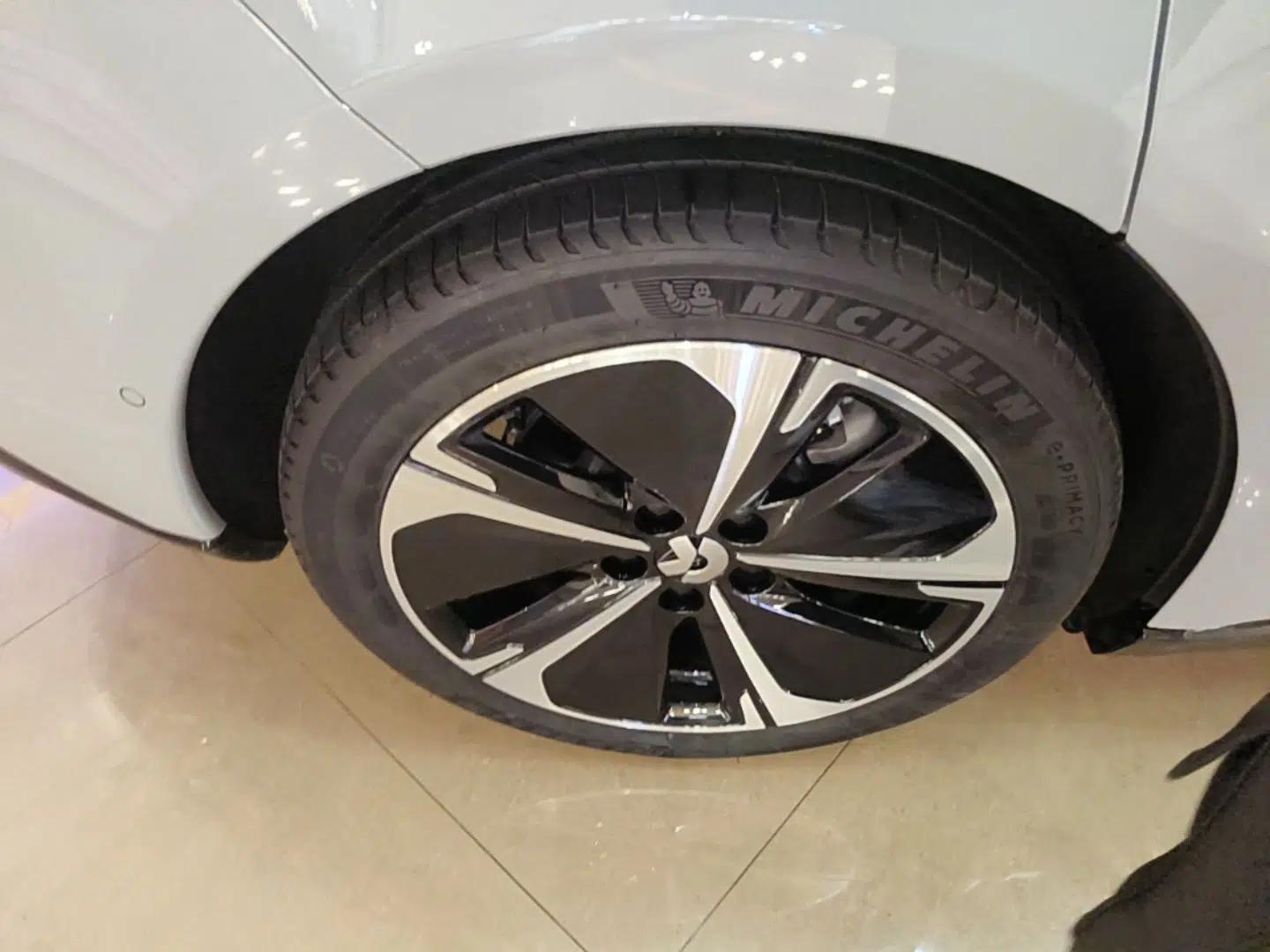 Nio ET5T 2025 75 kWh Touring — миниатюра 4