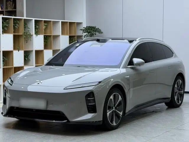 Nio ET5T 2025 75 kWh Touring