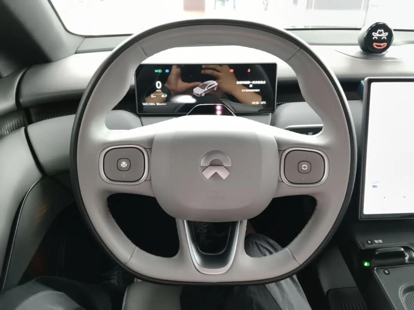 Nio ET5T 2024 75kWh Touring — миниатюра 13