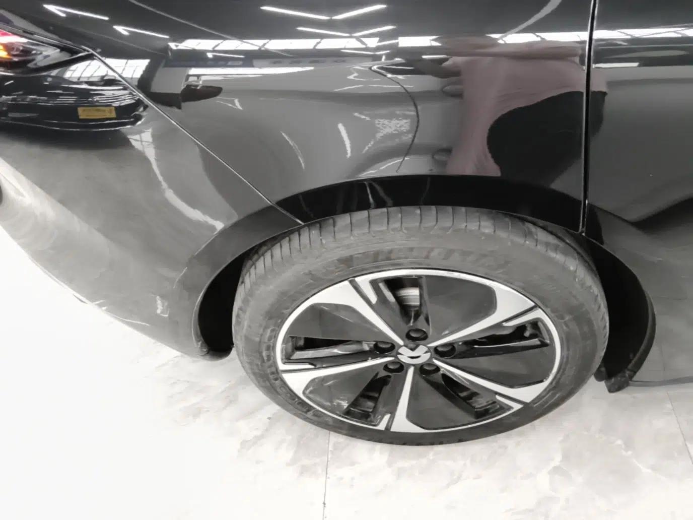 Nio ET5T 2024 75kWh Touring — миниатюра 10