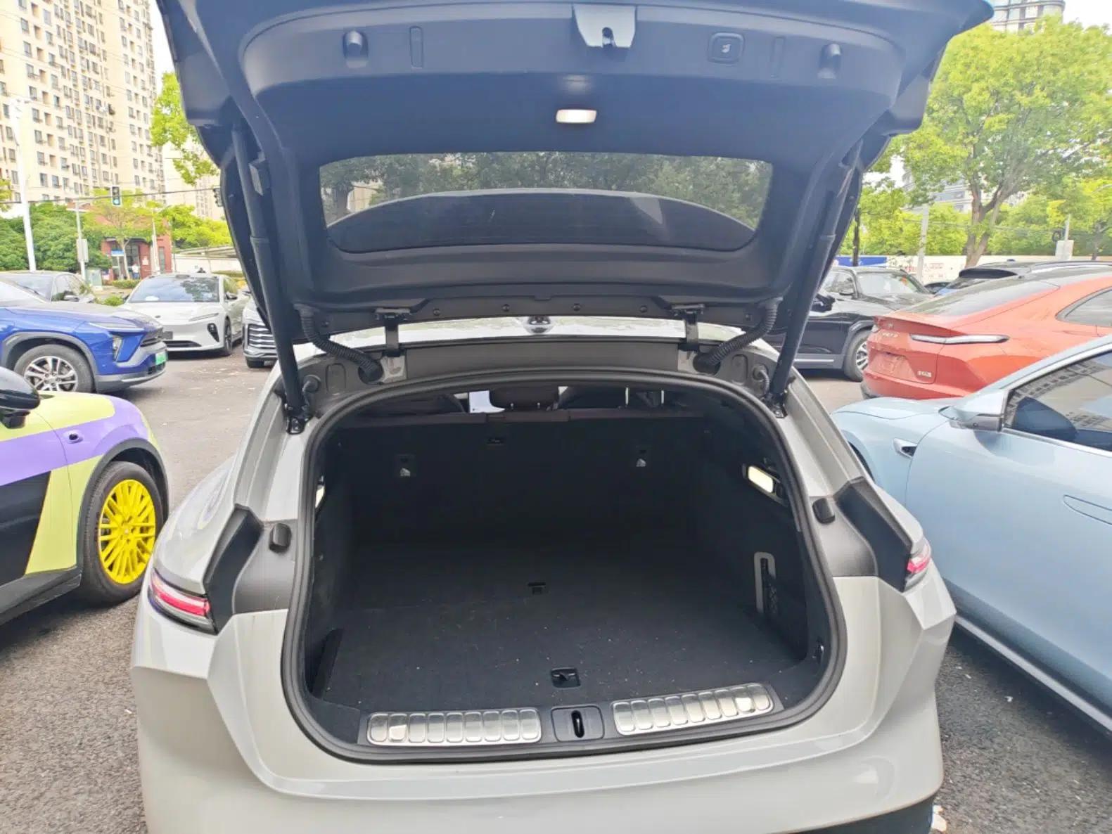 Nio ET5T 2024 75kWh Touring — миниатюра 21