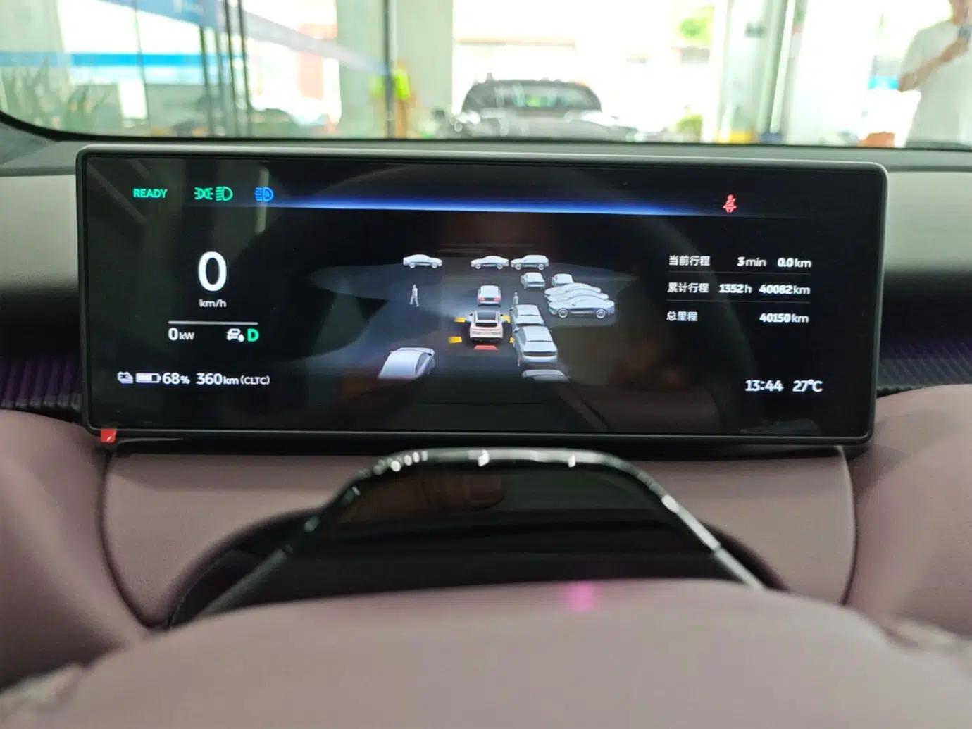 Nio ET5T 2024 75kWh Touring — миниатюра 15