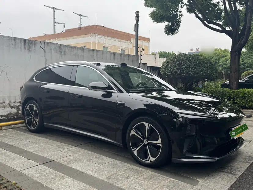 Nio ET5T 2024 75kWh Touring — миниатюра 3