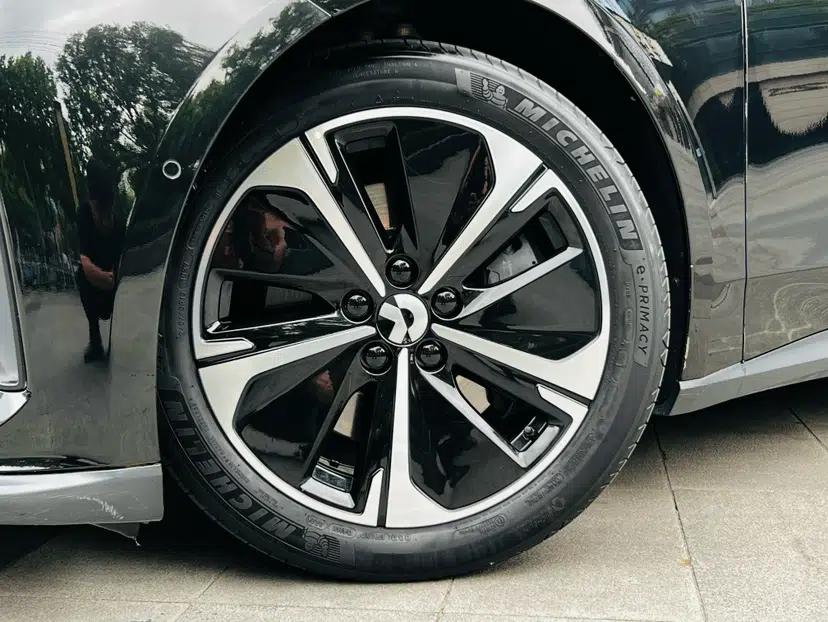Nio ET5T 2024 75kWh Touring — миниатюра 4