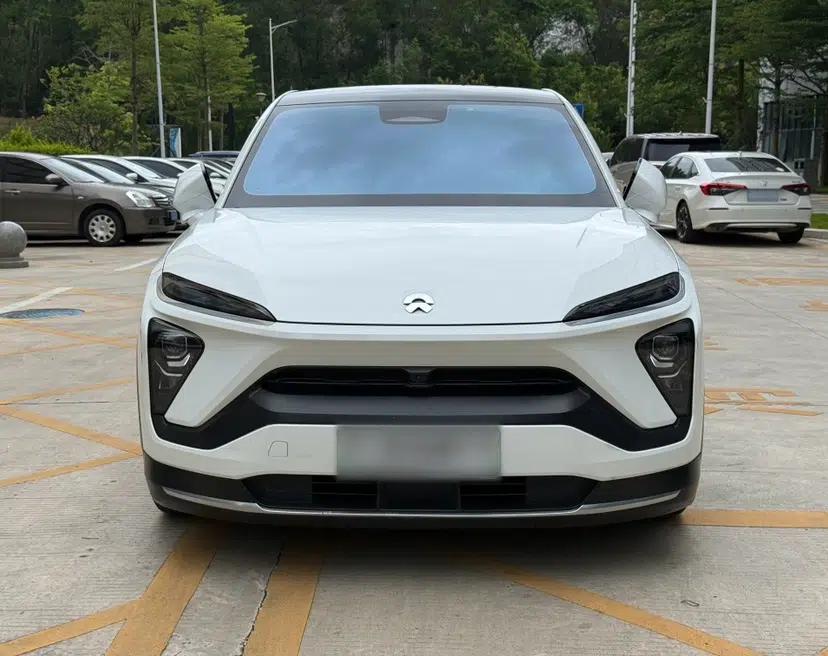 Nio EC6 2020 615 km Performance Edition — миниатюра 6