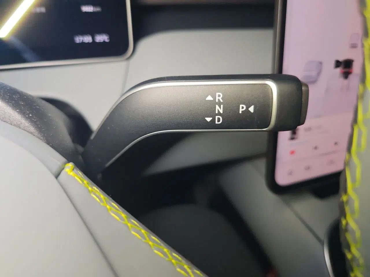 Nio ET5 2025 Model Champion Commemorative Edition, 75kWh — миниатюра 15