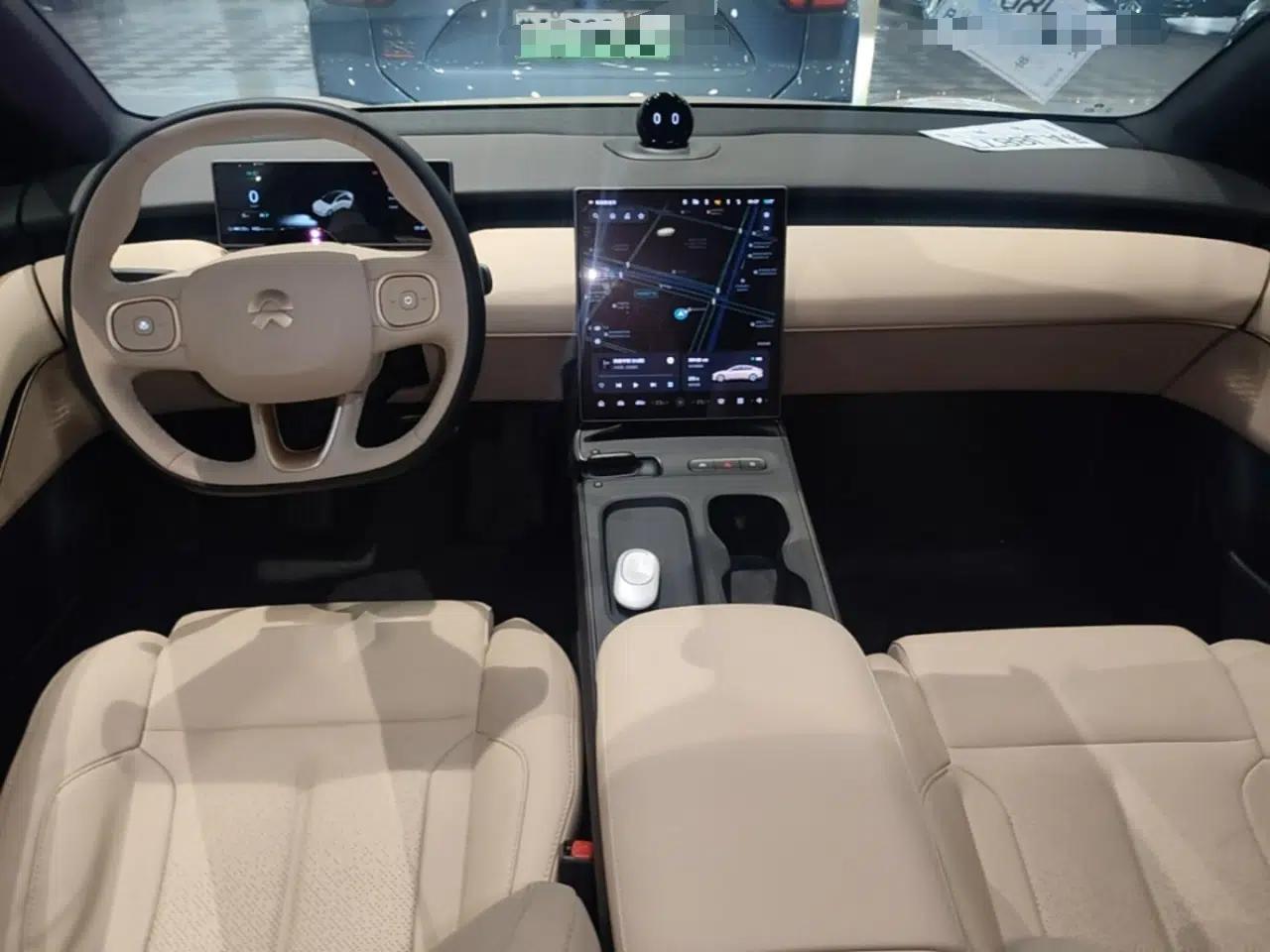 Nio ET5 2024 75 kWh — миниатюра 12