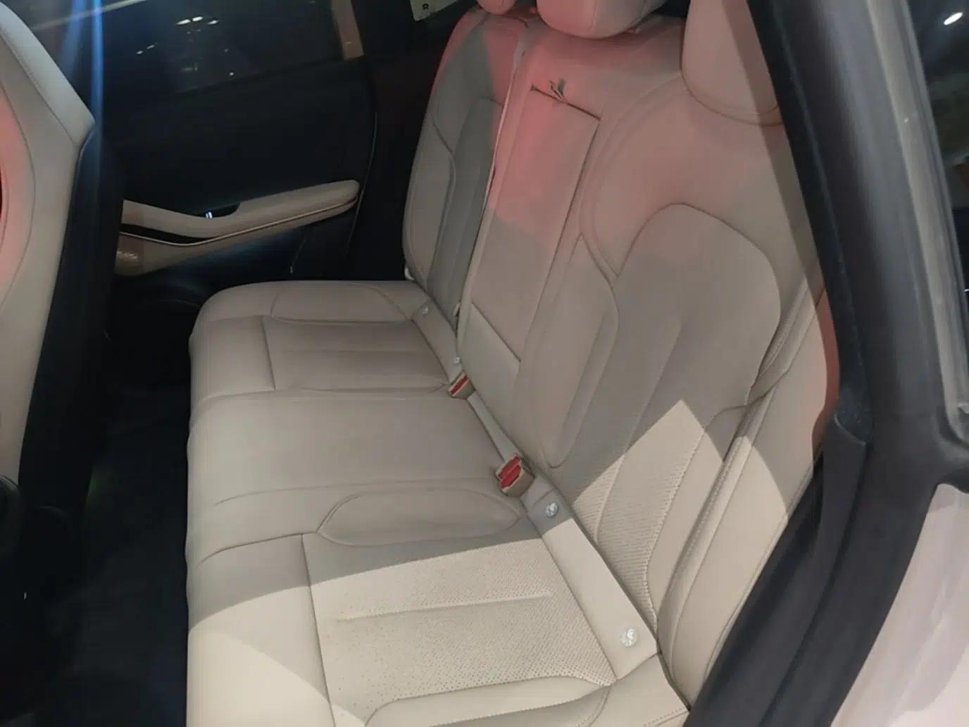 Nio ET5 2024 75 kWh — миниатюра 19